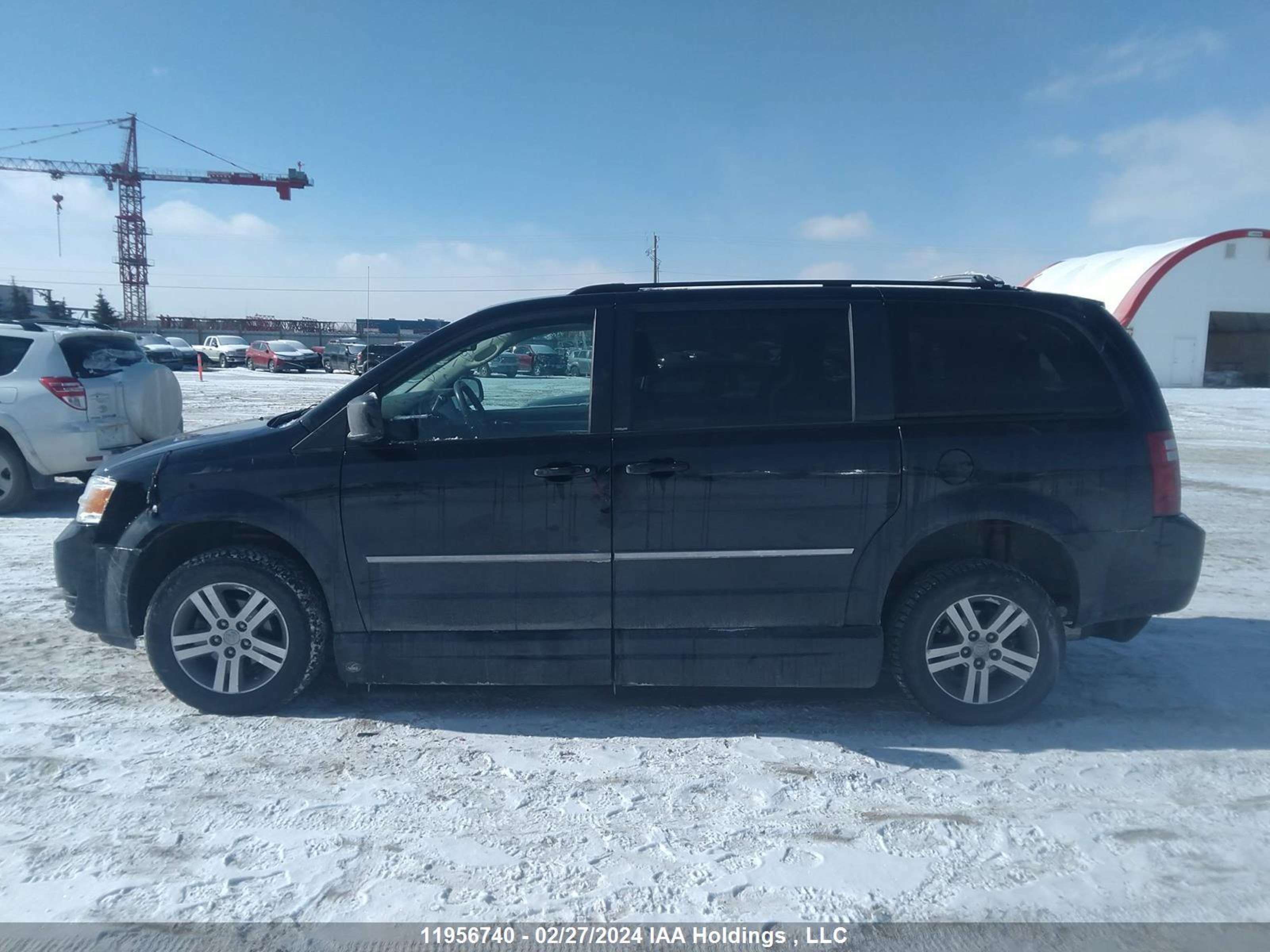 Photo 13 VIN: 2D4RN4DX9AR207696 - DODGE CARAVAN 