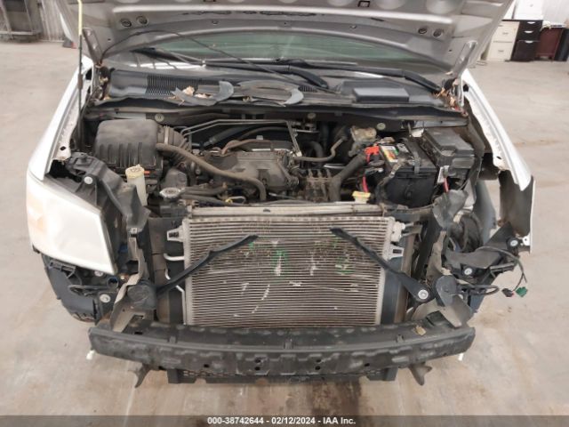 Photo 9 VIN: 2D4RN5D10AR100358 - DODGE GRAND CARAVAN 