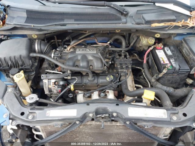 Photo 9 VIN: 2D4RN5D10AR200279 - DODGE GRAND CARAVAN 