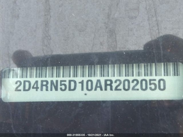 Photo 8 VIN: 2D4RN5D10AR202050 - DODGE GRAND CARAVAN 