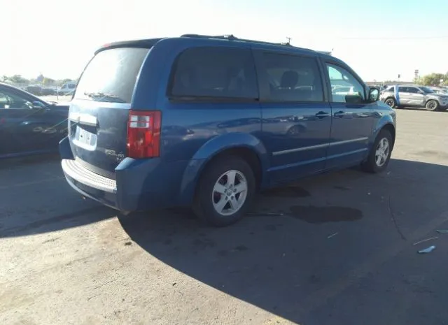 Photo 3 VIN: 2D4RN5D10AR238112 - DODGE GRAND CARAVAN 