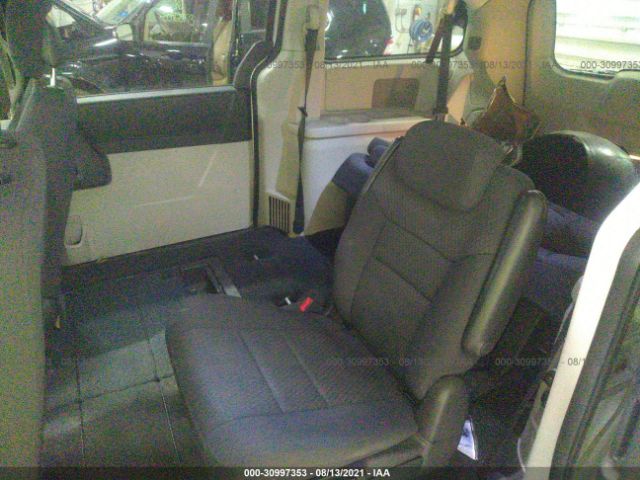 Photo 7 VIN: 2D4RN5D10AR409490 - DODGE GRAND CARAVAN 