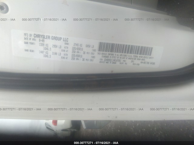 Photo 8 VIN: 2D4RN5D11AR107951 - DODGE GRAND CARAVAN 