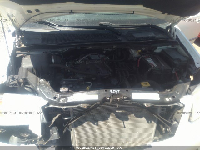 Photo 9 VIN: 2D4RN5D11AR238622 - DODGE GRAND CARAVAN 