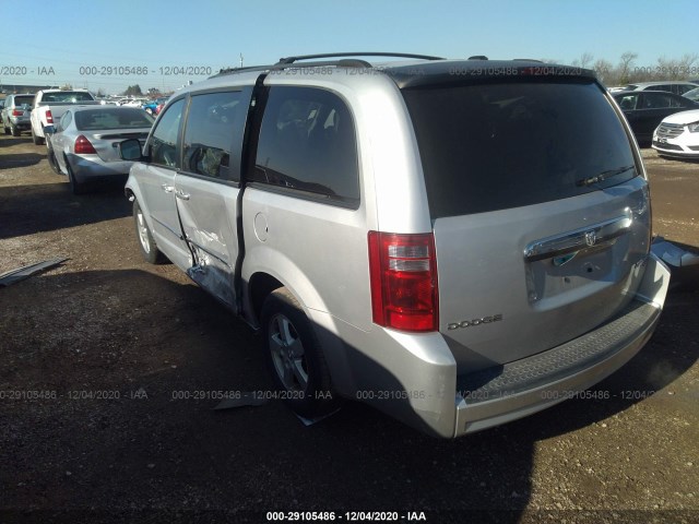 Photo 2 VIN: 2D4RN5D11AR268736 - DODGE GRAND CARAVAN 