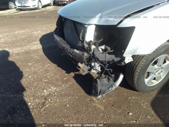 Photo 5 VIN: 2D4RN5D11AR268736 - DODGE GRAND CARAVAN 