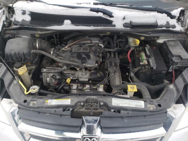 Photo 6 VIN: 2D4RN5D11AR484554 - DODGE GRAND CARA 