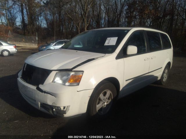 Photo 5 VIN: 2D4RN5D11AR489155 - DODGE GRAND CARAVAN 