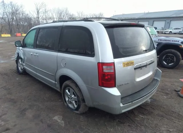 Photo 2 VIN: 2D4RN5D12AR131434 - DODGE GRAND CARAVAN 