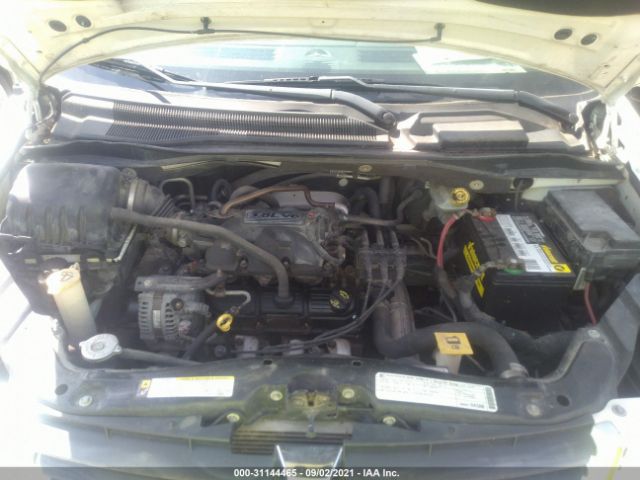 Photo 9 VIN: 2D4RN5D12AR154468 - DODGE GRAND CARAVAN 