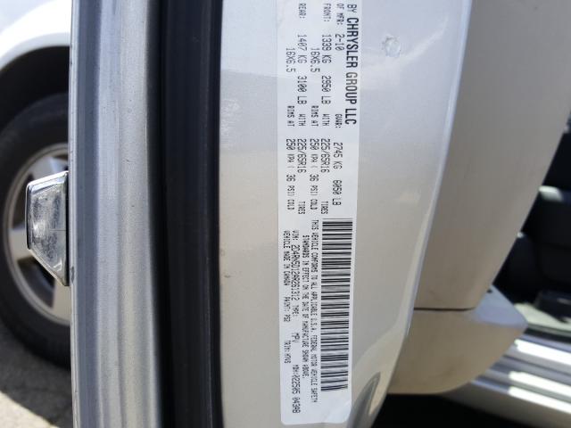 Photo 9 VIN: 2D4RN5D12AR261312 - DODGE GRAND CARA 