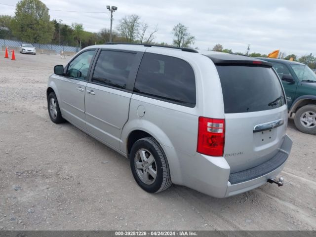 Photo 2 VIN: 2D4RN5D12AR458755 - DODGE GRAND CARAVAN 