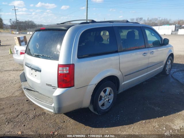 Photo 3 VIN: 2D4RN5D12AR459386 - DODGE GRAND CARAVAN 