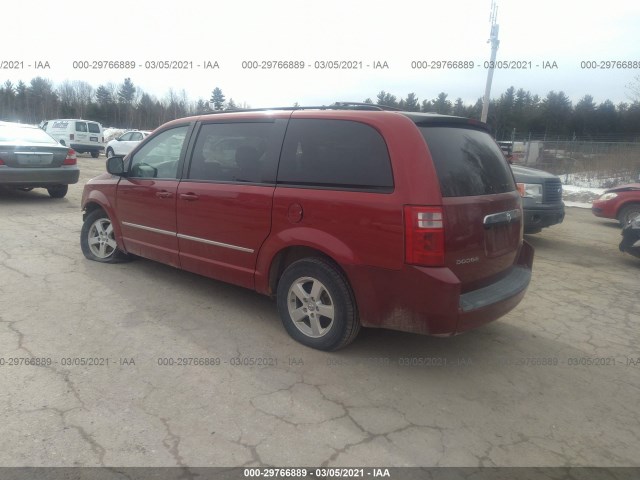 Photo 2 VIN: 2D4RN5D13AR138649 - DODGE GRAND CARAVAN 