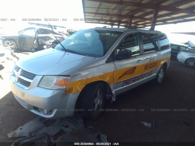 Photo 1 VIN: 2D4RN5D13AR323431 - DODGE GRAND CARAVAN 