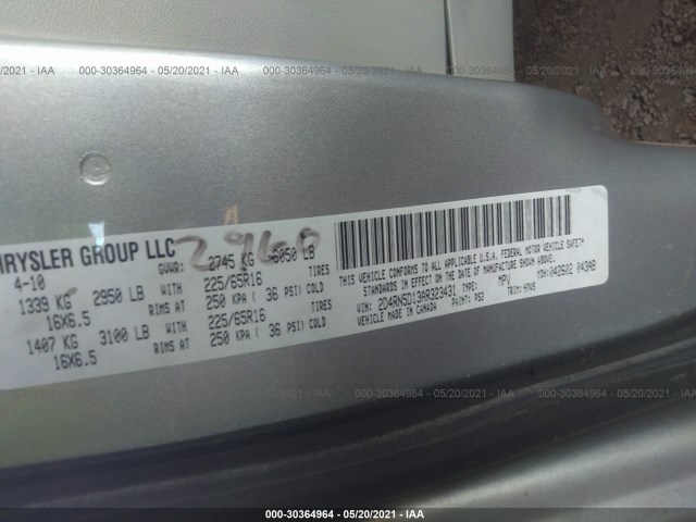 Photo 8 VIN: 2D4RN5D13AR323431 - DODGE GRAND CARAVAN 