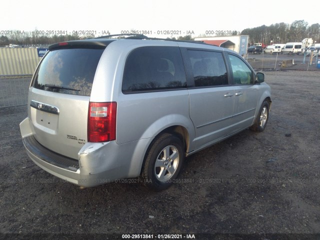 Photo 3 VIN: 2D4RN5D13AR433413 - DODGE GRAND CARAVAN 