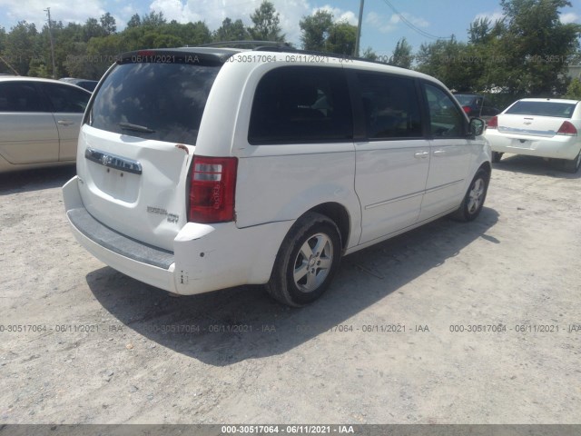 Photo 3 VIN: 2D4RN5D14AR121424 - DODGE GRAND CARAVAN 