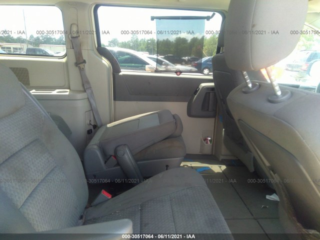 Photo 7 VIN: 2D4RN5D14AR121424 - DODGE GRAND CARAVAN 