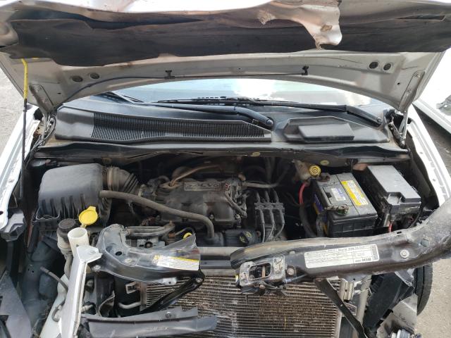 Photo 6 VIN: 2D4RN5D14AR341212 - DODGE GRAND CARA 