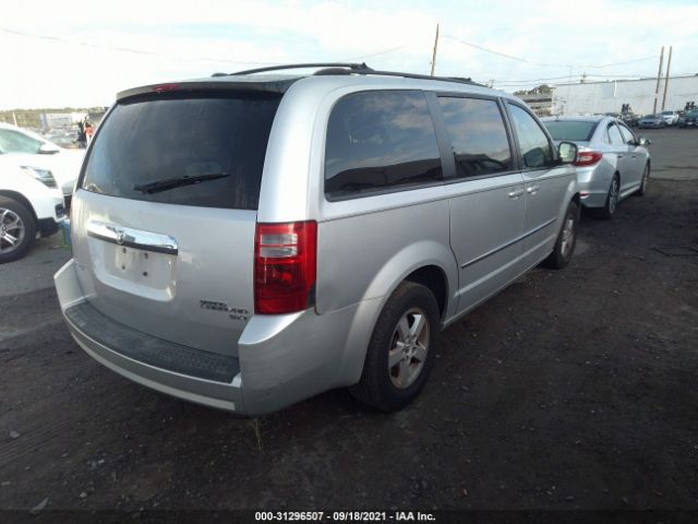 Photo 3 VIN: 2D4RN5D14AR349004 - DODGE GRAND CARAVAN 