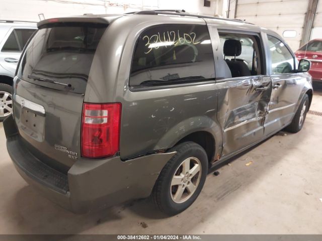 Photo 3 VIN: 2D4RN5D14AR416488 - DODGE GRAND CARAVAN 