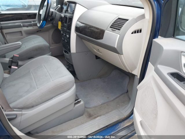 Photo 4 VIN: 2D4RN5D14AR489490 - DODGE GRAND CARAVAN 