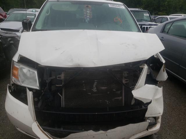 Photo 6 VIN: 2D4RN5D14AR496827 - DODGE GRAND CARA 