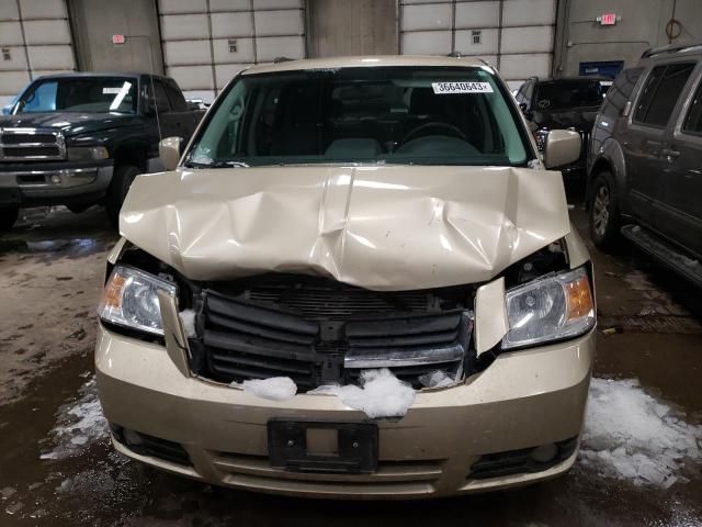 Photo 4 VIN: 2D4RN5D14AR496858 - DODGE GRAND CARA 