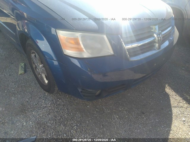 Photo 5 VIN: 2D4RN5D15AR106429 - DODGE GRAND CARAVAN 