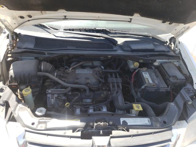 Photo 6 VIN: 2D4RN5D15AR216199 - DODGE GRAND CARA 