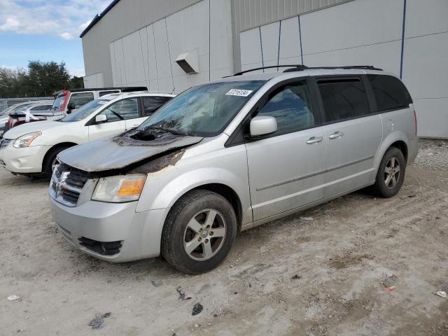 Photo 0 VIN: 2D4RN5D15AR216204 - DODGE CARAVAN 