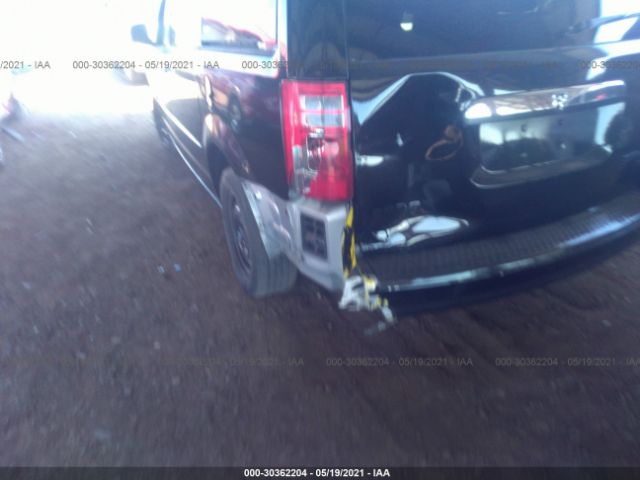 Photo 5 VIN: 2D4RN5D15AR218602 - DODGE GRAND CARAVAN 