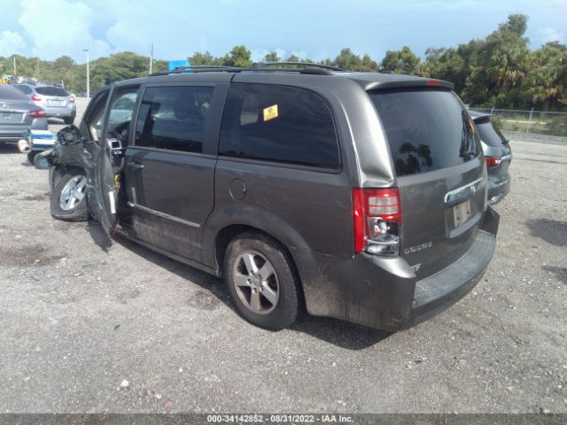 Photo 2 VIN: 2D4RN5D15AR283305 - DODGE GRAND CARAVAN 