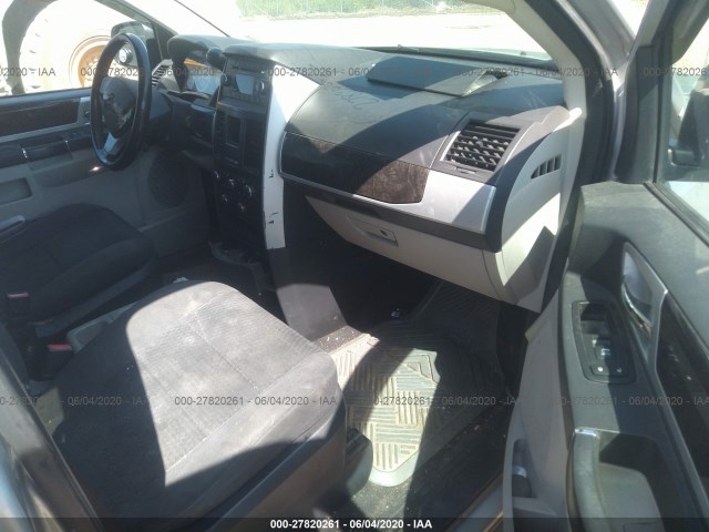 Photo 4 VIN: 2D4RN5D15AR482953 - DODGE GRAND CARAVAN 