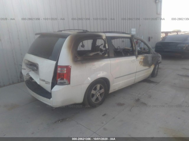 Photo 3 VIN: 2D4RN5D16AR283037 - DODGE GRAND CARAVAN 