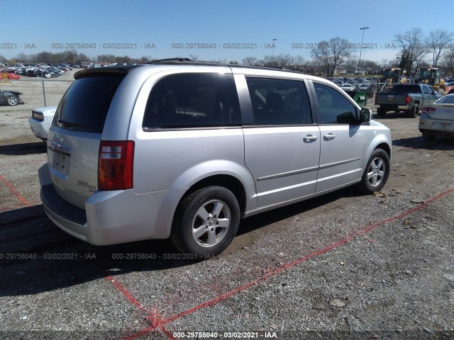 Photo 3 VIN: 2D4RN5D16AR445068 - DODGE GRAND CARAVAN 