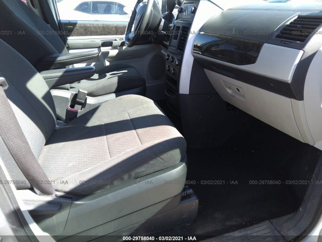 Photo 4 VIN: 2D4RN5D16AR445068 - DODGE GRAND CARAVAN 