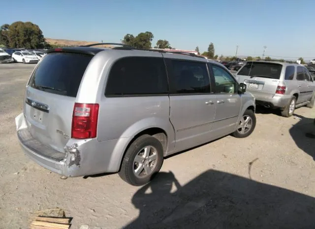 Photo 3 VIN: 2D4RN5D16AR482847 - DODGE GRAND CARAVAN 