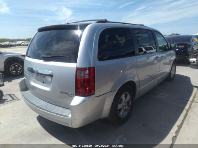 Photo 3 VIN: 2D4RN5D17AR147144 - DODGE GRAND CARAVAN 