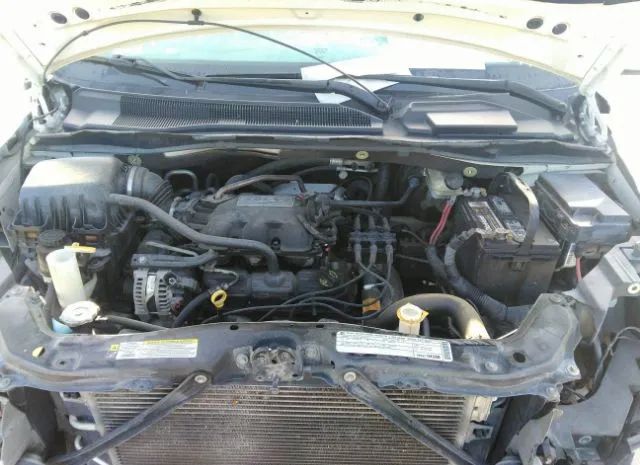 Photo 9 VIN: 2D4RN5D17AR165126 - DODGE GRAND CARAVAN 