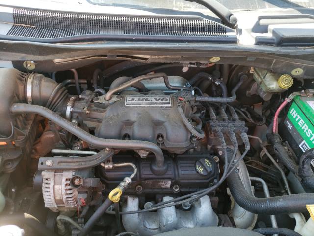 Photo 6 VIN: 2D4RN5D17AR210002 - DODGE GRAND CARA 