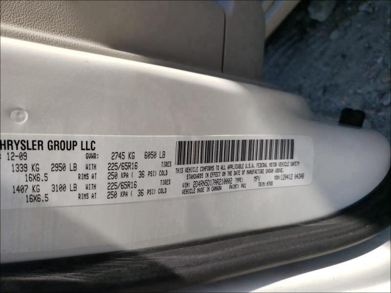 Photo 9 VIN: 2D4RN5D17AR210002 - DODGE GRAND CARA 