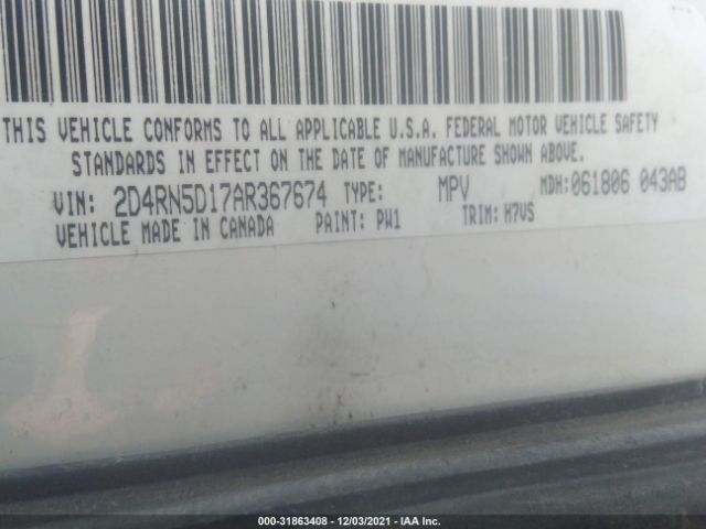 Photo 8 VIN: 2D4RN5D17AR367674 - DODGE GRAND CARAVAN 