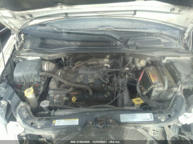 Photo 9 VIN: 2D4RN5D17AR367674 - DODGE GRAND CARAVAN 