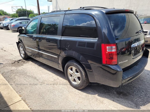 Photo 2 VIN: 2D4RN5D17AR433656 - DODGE GRAND CARAVAN 