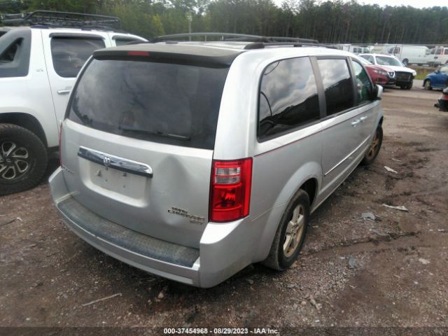 Photo 3 VIN: 2D4RN5D17AR450425 - DODGE GRAND CARAVAN 