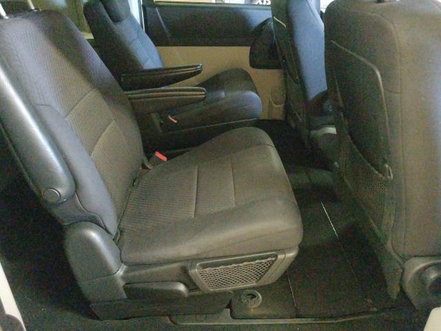 Photo 5 VIN: 2D4RN5D17AR483523 - DODGE GRAND CARAVAN 