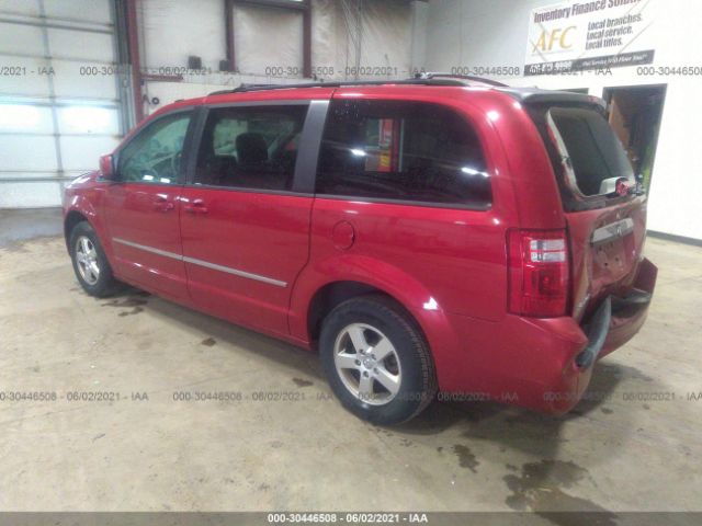 Photo 2 VIN: 2D4RN5D18AR134886 - DODGE GRAND CARAVAN 