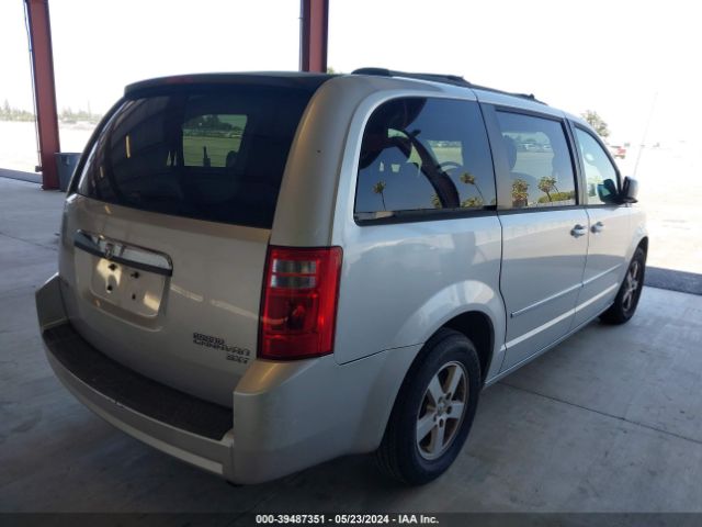 Photo 3 VIN: 2D4RN5D18AR201552 - DODGE GRAND CARAVAN 